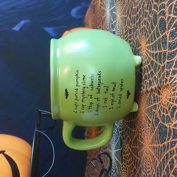 Witch's Brew Cauldron Cup Recipe NEW Two Sided Poison Apple Green Ceramic Mug - Picture 2 of 4